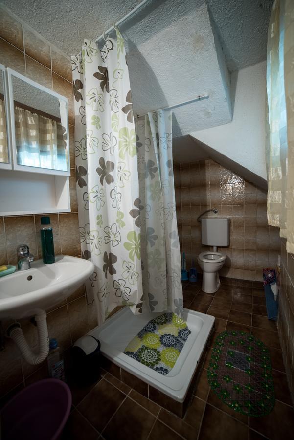 Eko House Dobrenica Ferienhaus *